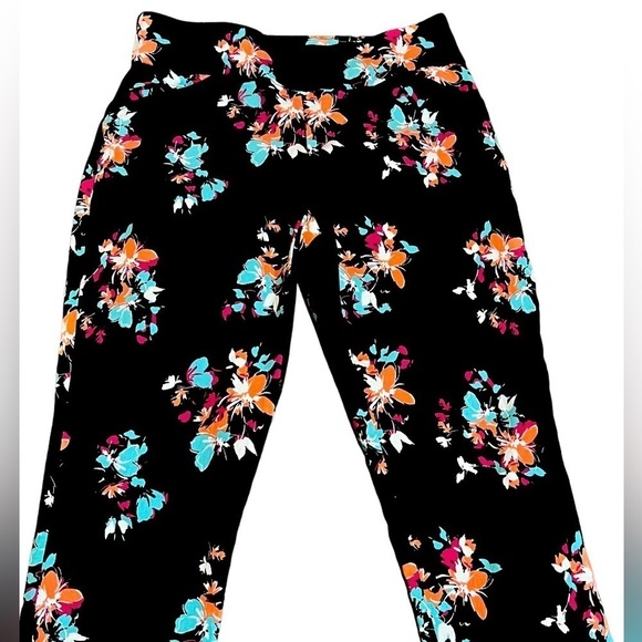 Women’s Versona Black Floral Stretch Pants Size 0 - Picture 2 of 5